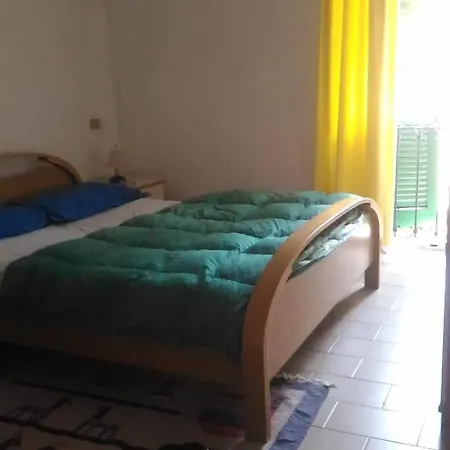 Sul Corso Di Apartmán Porto Azzurro